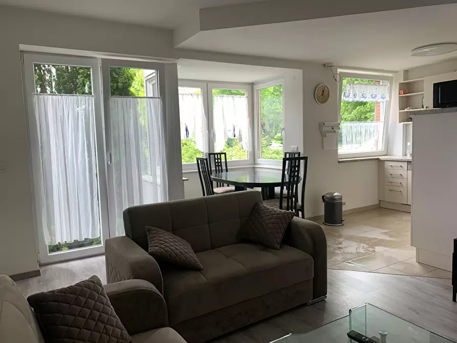 Immagine 4 di Appartamento in affitto  in Schönningstedter Straße a Reinbek