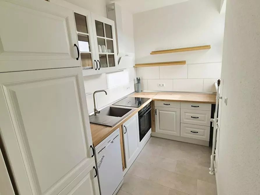 Immagine 8 di Appartamento in affitto  in Lindauer Allee a Berlin