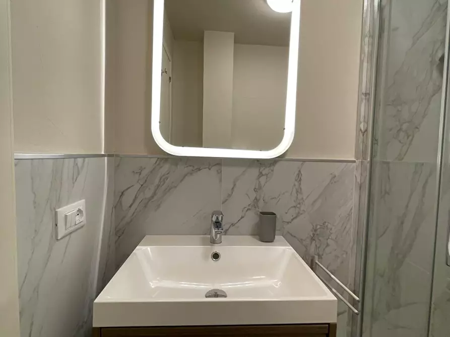 Immagine 9 di Appartamento in affitto  in Via Santa Elisabetta a Firenze