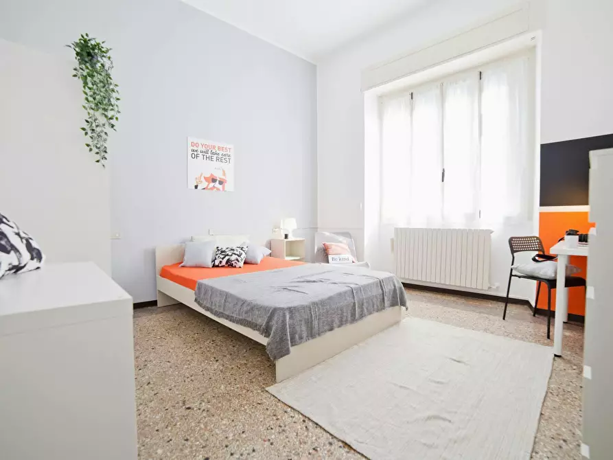 Immagine 1 di Camera in affitto  in Via Belvedere a Lecco