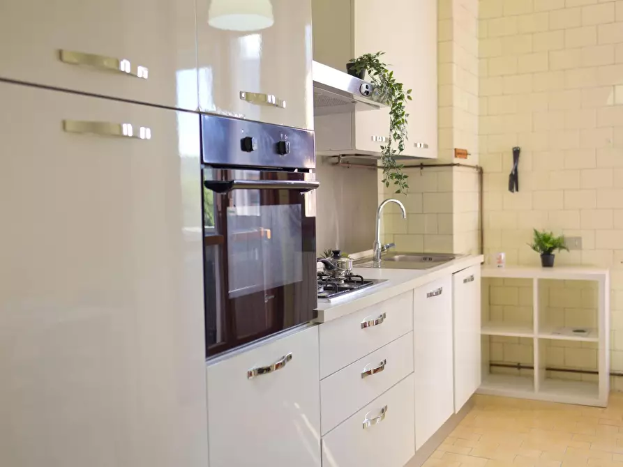 Immagine 10 di Camera in affitto  in Via Belvedere a Lecco