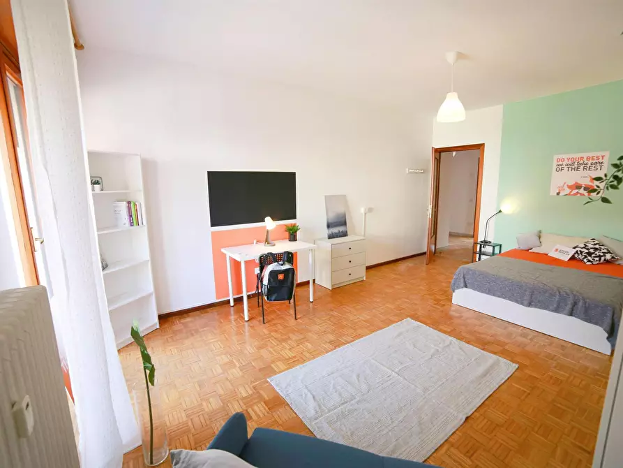 Immagine 1 di Camera in affitto  in Via Como a Lecco