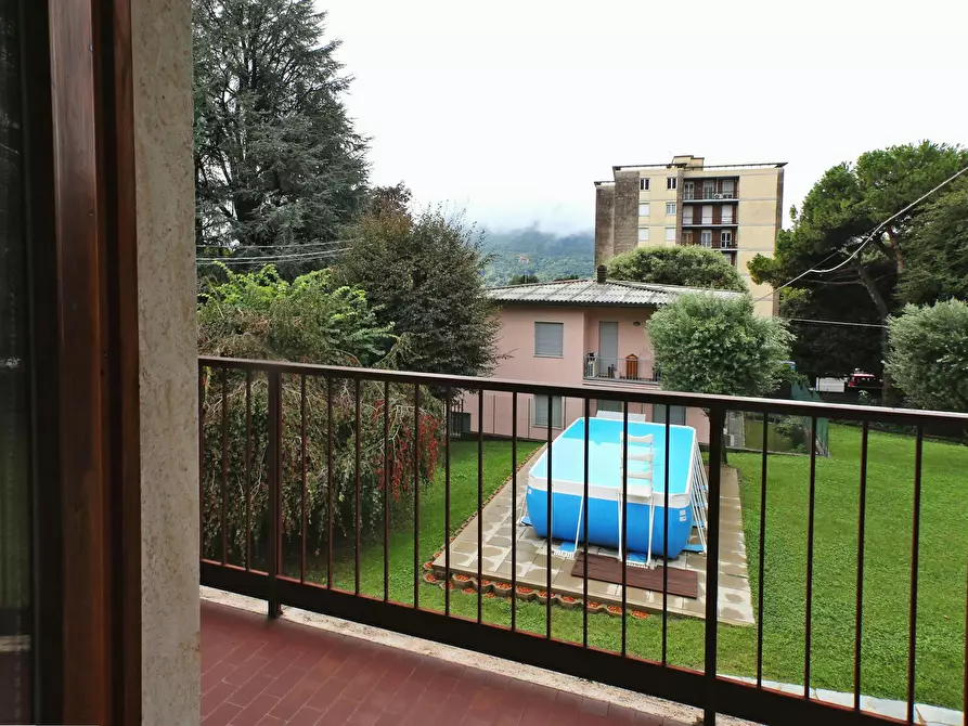 Immagine 5 di Camera in affitto  in Via Privata Nino Castelli a Lecco