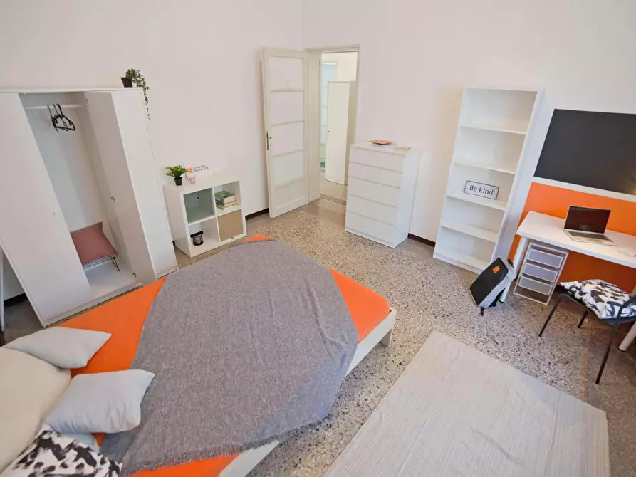 Immagine 4 di Camera in affitto  in Via Belvedere a Lecco