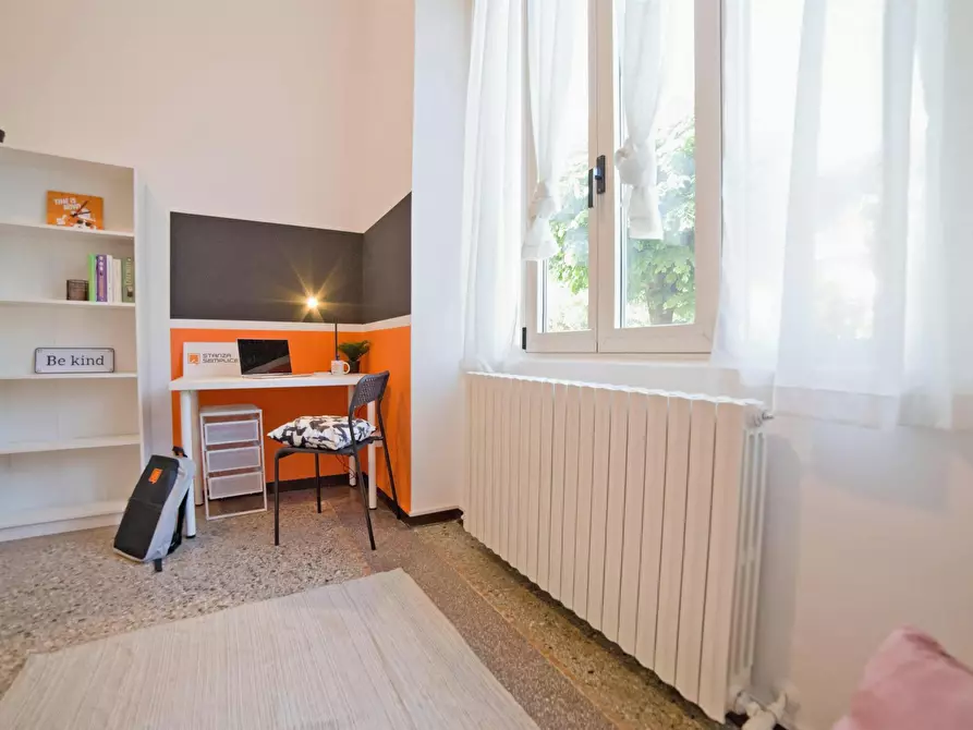 Immagine 6 di Camera in affitto  in Via Belvedere a Lecco