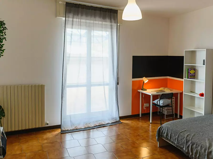 Immagine 5 di Camera in affitto  in Corso Carlo Alberto a Lecco