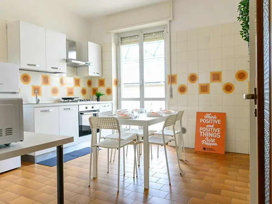 Immagine 6 di Camera in affitto  in Corso Carlo Alberto a Lecco