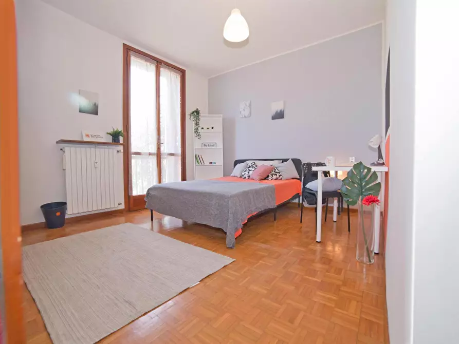 Immagine 1 di Camera in affitto  in Via Belvedere a Lecco