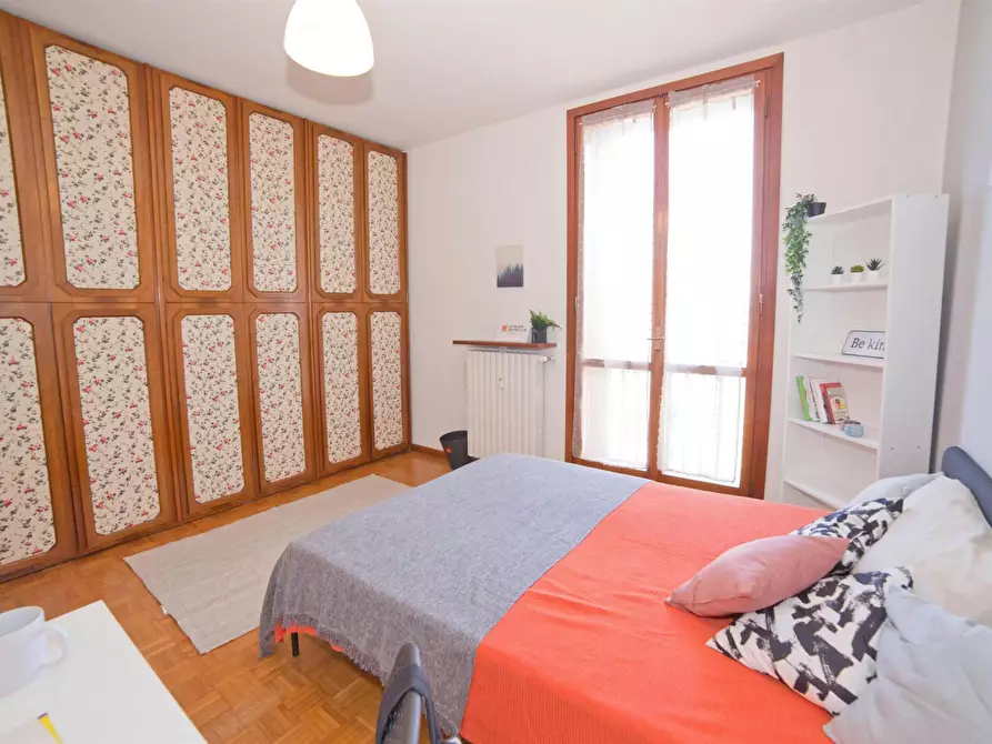 Immagine 3 di Camera in affitto  in Via Belvedere a Lecco