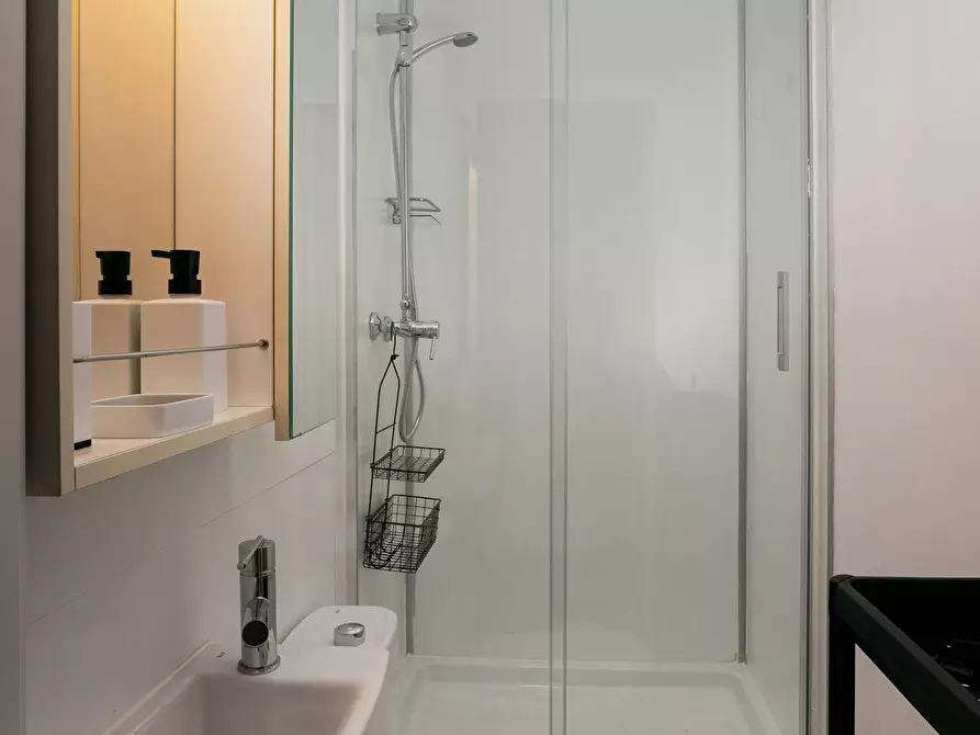 Immagine 7 di Camera in affitto  in Carrer del Comte d'Urgell a Barcelona