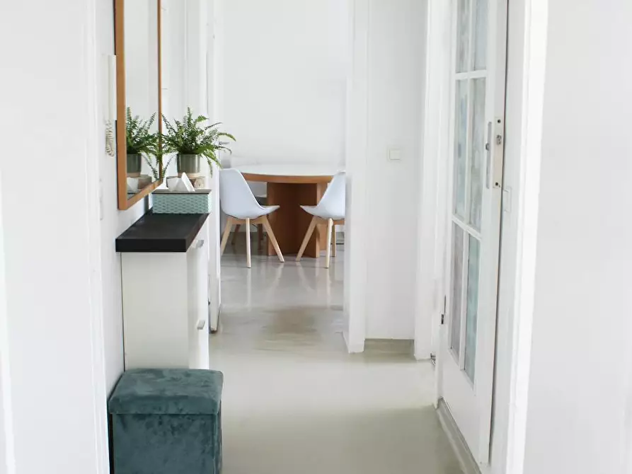Immagine 9 di Appartamento in affitto  in Strausberger Platz a Berlin Friedrichshain
