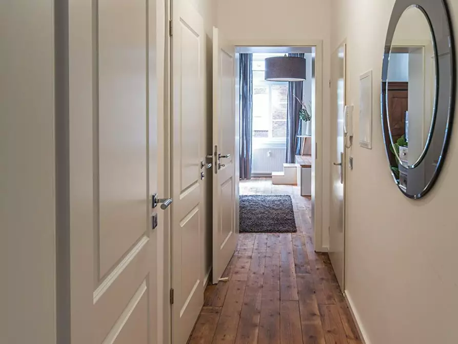 Immagine 2 di Appartamento in affitto  in Dianastraße a Düsseldorf