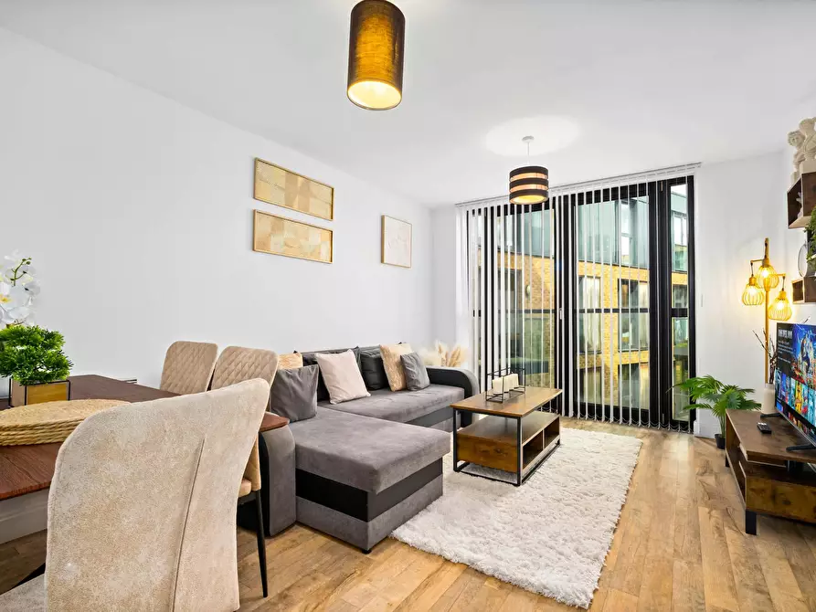 Immagine 4 di Appartamento in affitto  in Saint John's Walk a 