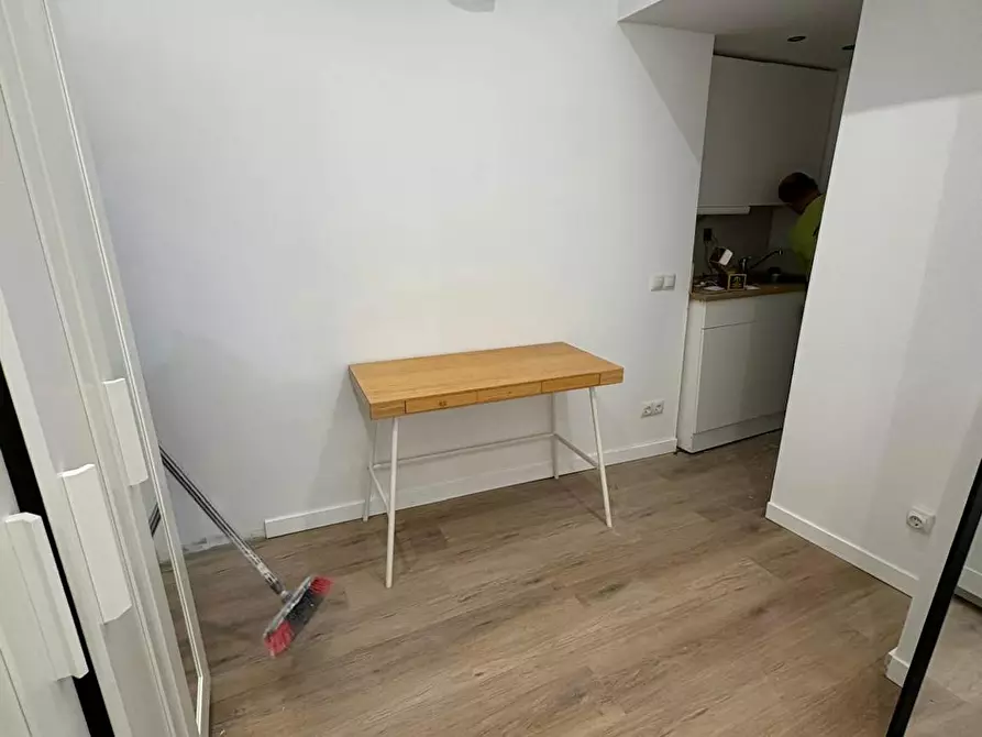 Immagine 6 di Appartamento in affitto  in Carrer de Sants a Barcelona