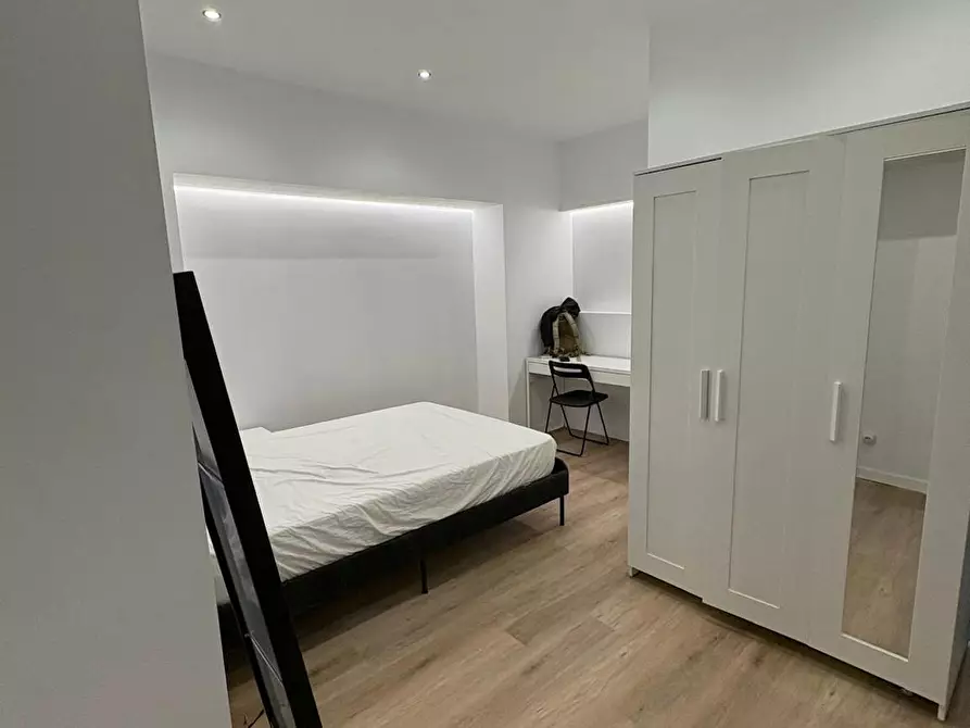 Immagine 1 di Appartamento in affitto  in Carrer de Sants a Barcelona