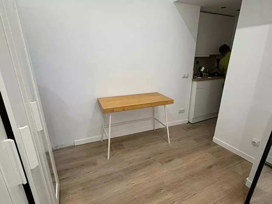 Immagine 10 di Appartamento in affitto  in Carrer de Sants a Barcelona