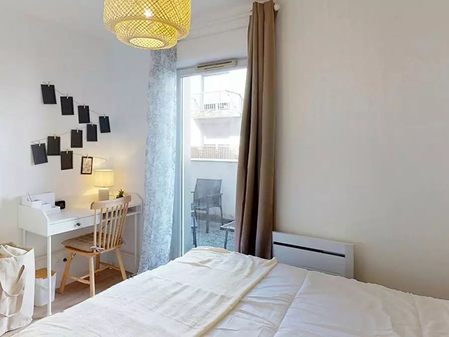 Immagine 4 di Camera in affitto  in Rue Louis Blanc a Rouen