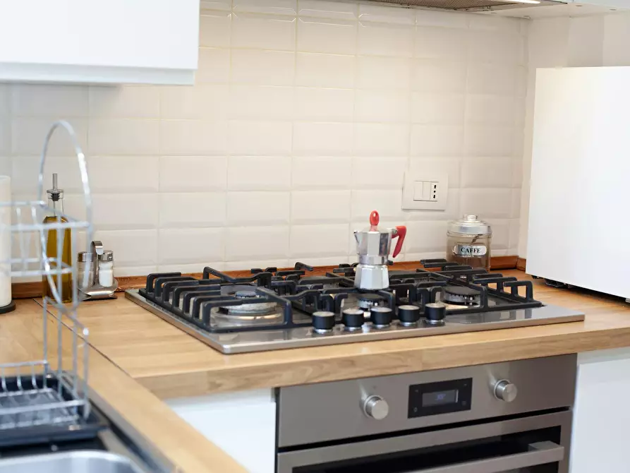 Immagine 5 di Appartamento in affitto  in Via Col della Porretta a Roma