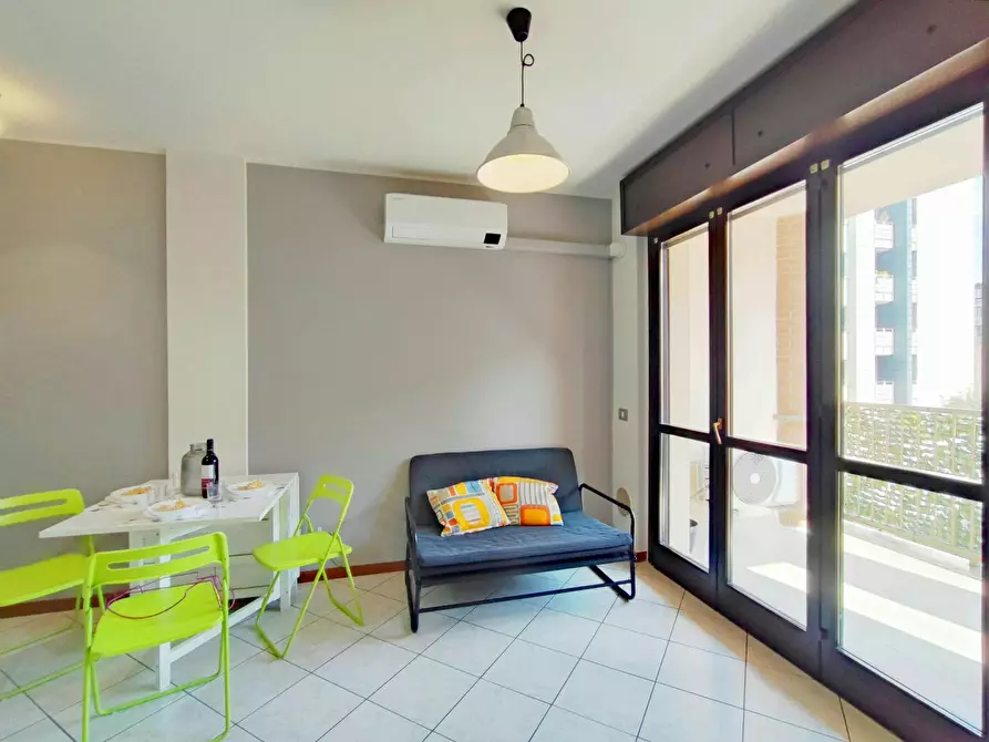 Immagine 3 di Appartamento in affitto  in Via Luigi Manzotti a Milano