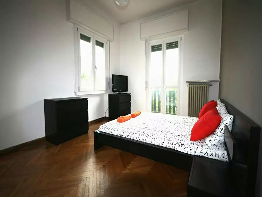 Immagine 1 di Camera in affitto  in Viale Francesco Restelli a Milano