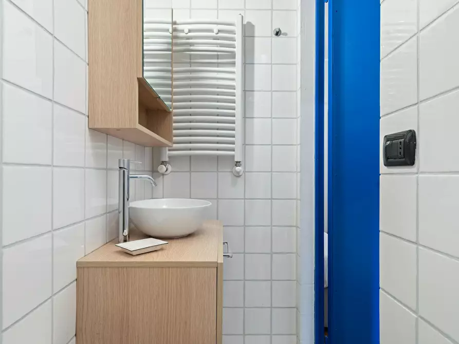 Immagine 8 di Appartamento in affitto  in Via Novi a Milano