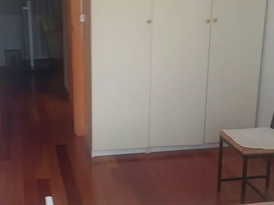 Immagine 4 di Camera in affitto  in Carrer dels Soguers a Valencia