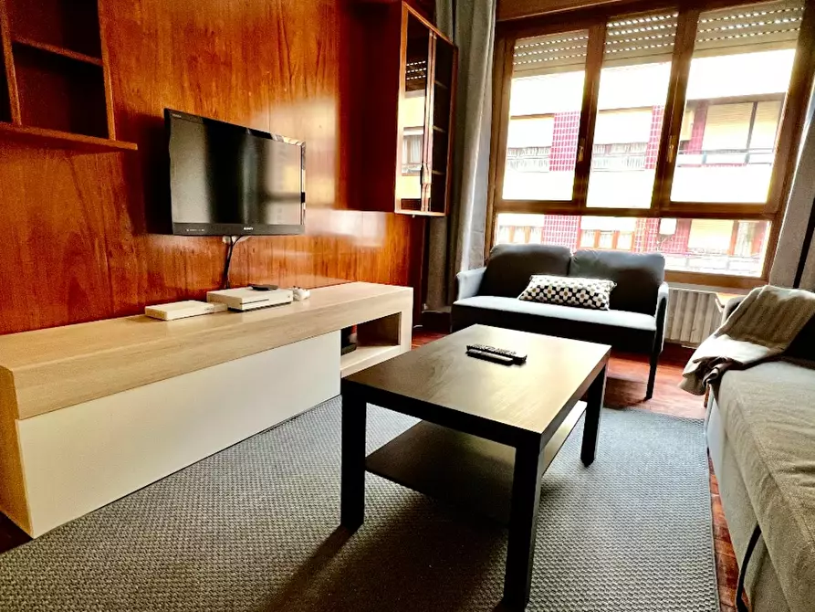 Immagine 4 di Camera in affitto  in Lekuona Margolariaren Etorbidea a Bilbao