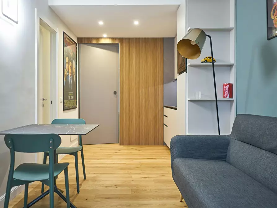 Immagine 1 di Appartamento in affitto  in Via Silvio Pellico a Torino