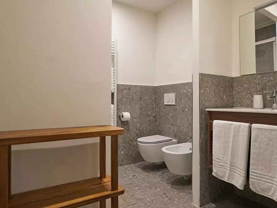 Immagine 2 di Appartamento in affitto  in Via Silvio Pellico a Torino