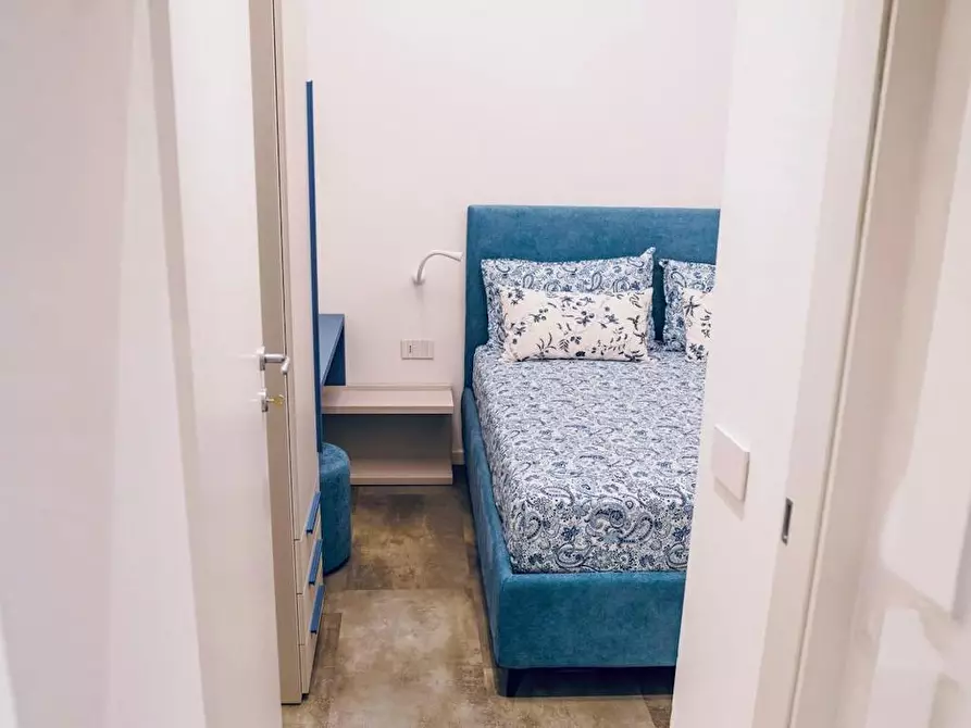 Immagine 10 di Appartamento in affitto  in Via Borgo Vico a Como