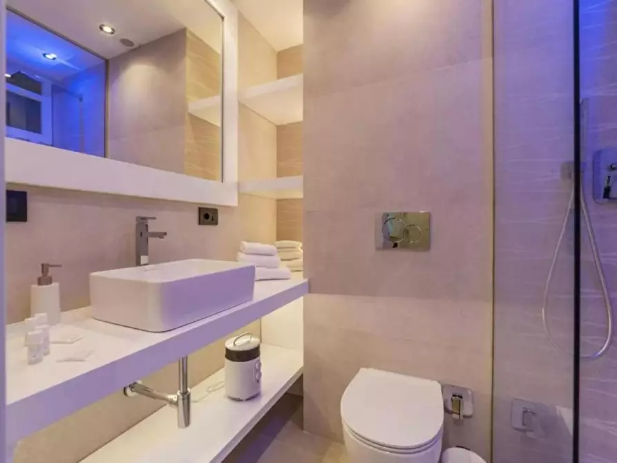 Immagine 9 di Appartamento in affitto  in Via Saverio Mercadante a Roma