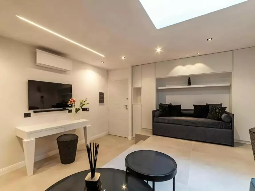 Immagine 2 di Appartamento in affitto  in Via Saverio Mercadante a Roma