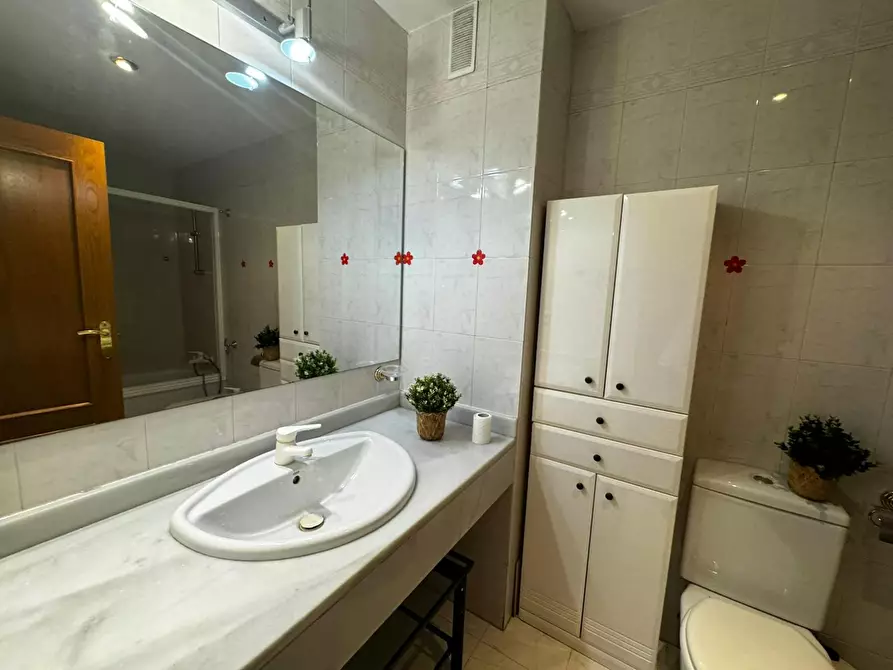 Immagine 8 di Camera in affitto  in Calle del Golfo de Salónica a Madrid