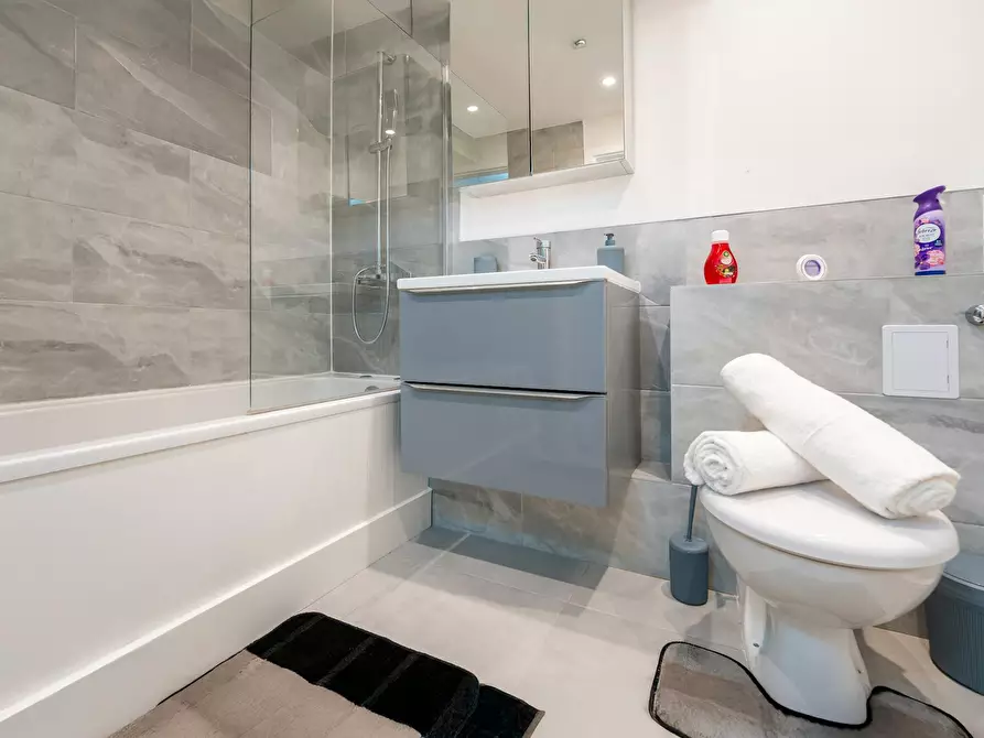Immagine 7 di Appartamento in affitto  in Plumstead Road a Eltham