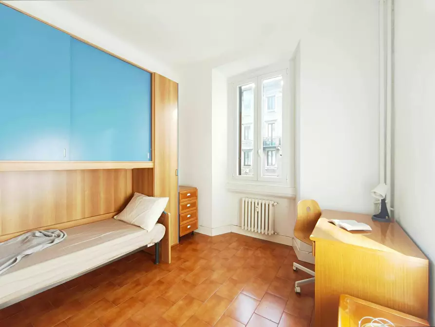 Immagine 2 di Camera in affitto  in Via Camillo e Otto Cima a Milano