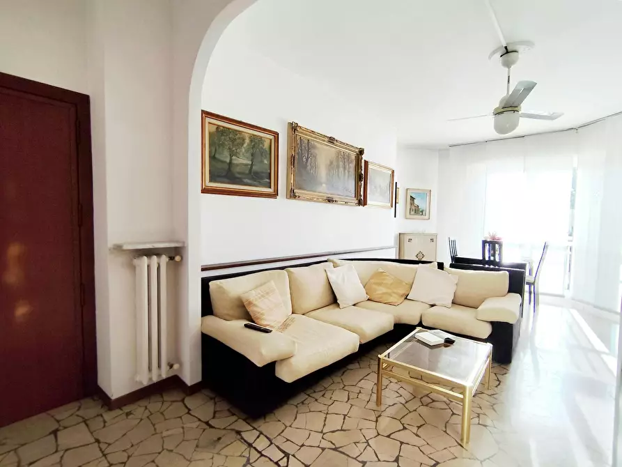 Immagine 4 di Appartamento in affitto  in Via Passo Rolle a Milano