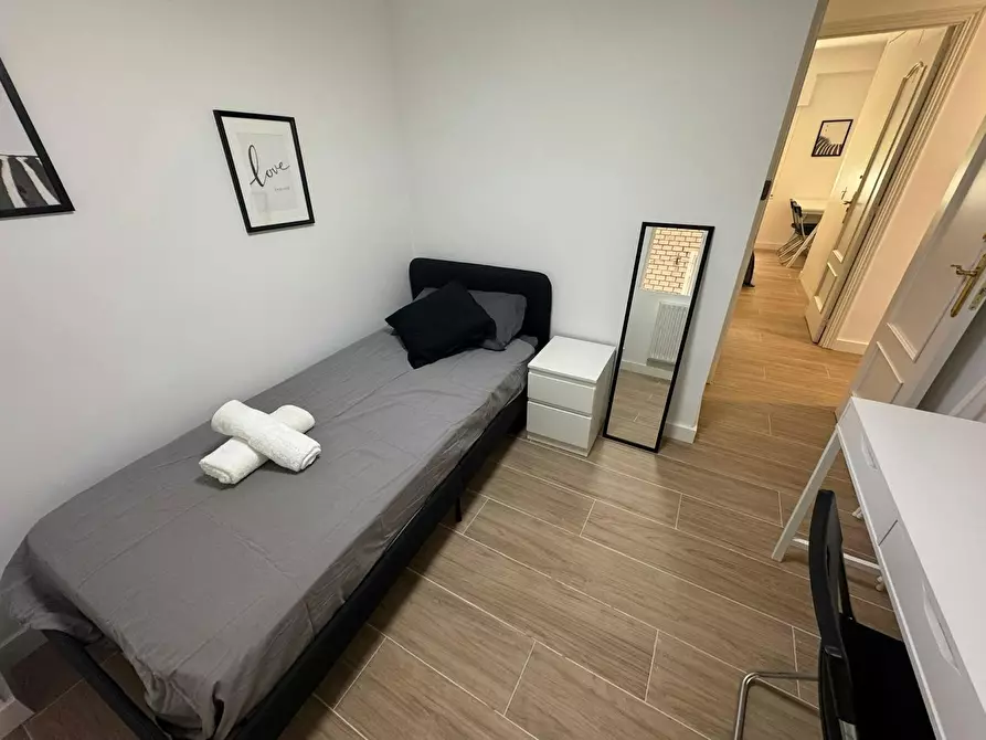 Immagine 1 di Camera in affitto  in Calle Magallanes a Mostoles