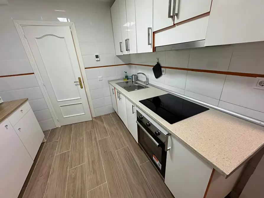 Immagine 7 di Camera in affitto  in Calle Magallanes a Mostoles