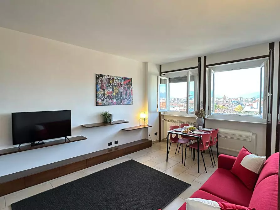 Immagine 2 di Appartamento in affitto  in Corso Massimo d'Azeglio a Torino