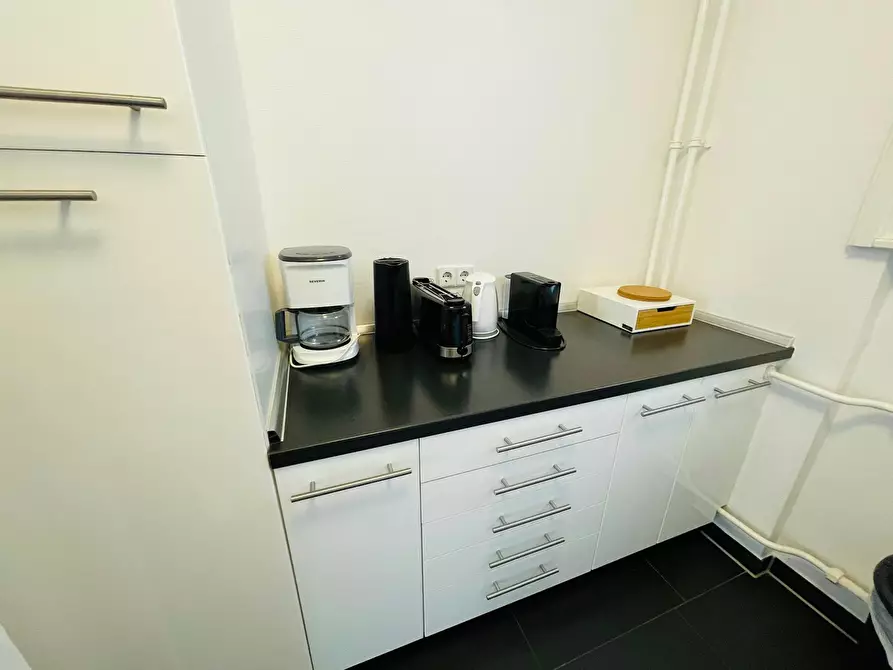 Immagine 5 di Appartamento in affitto  in Goethestraße a Berlin
