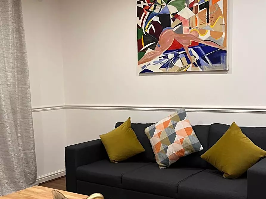 Immagine 1 di Appartamento in affitto  in Russell Road a Merton