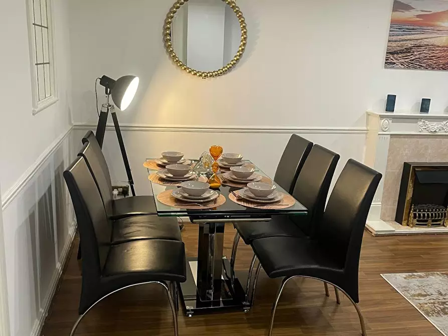 Immagine 10 di Appartamento in affitto  in Russell Road a Merton