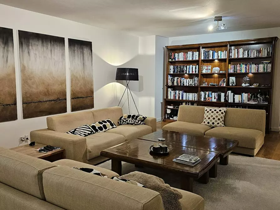 Immagine 2 di Appartamento in affitto  in Rue de Livourne a Saint-Gilles