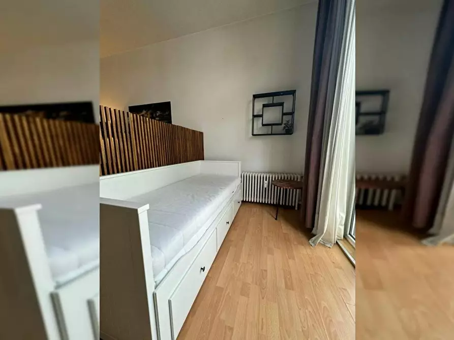 Immagine 2 di Appartamento in affitto  in Avenue de la Brabançonne a Bruxelles