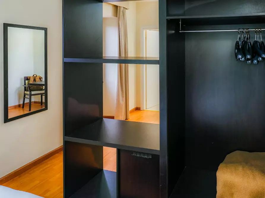 Immagine 2 di Camera in affitto  in Via Cassia a Roma