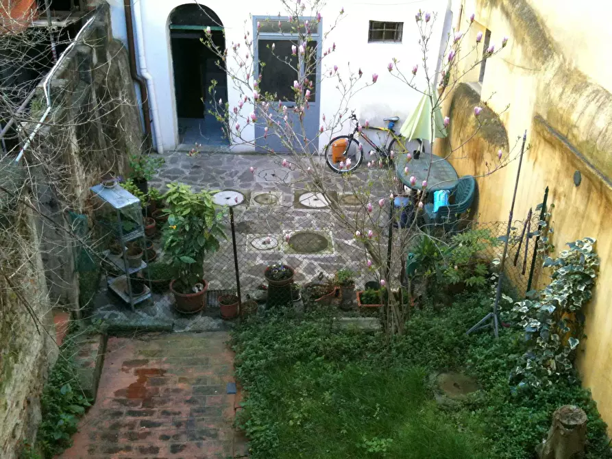 Immagine 5 di Casa indipendente in affitto  in Via di Camaldoli a Firenze