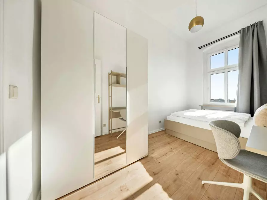 Immagine 2 di Appartamento in affitto  in Straßmannstraße a Berlin Friedrichshain