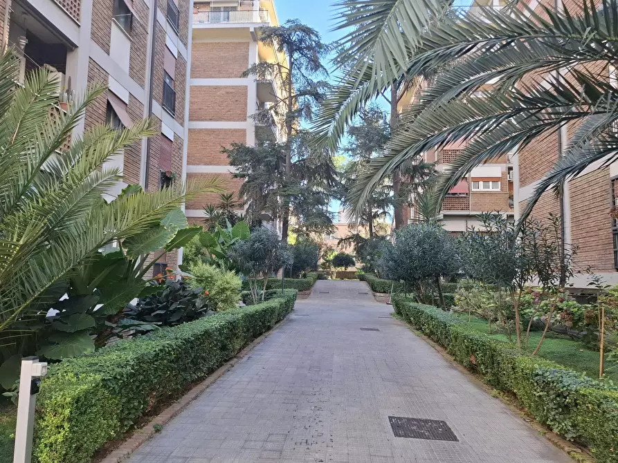 Immagine 2 di Appartamento in affitto  in Via Genazzano a Roma