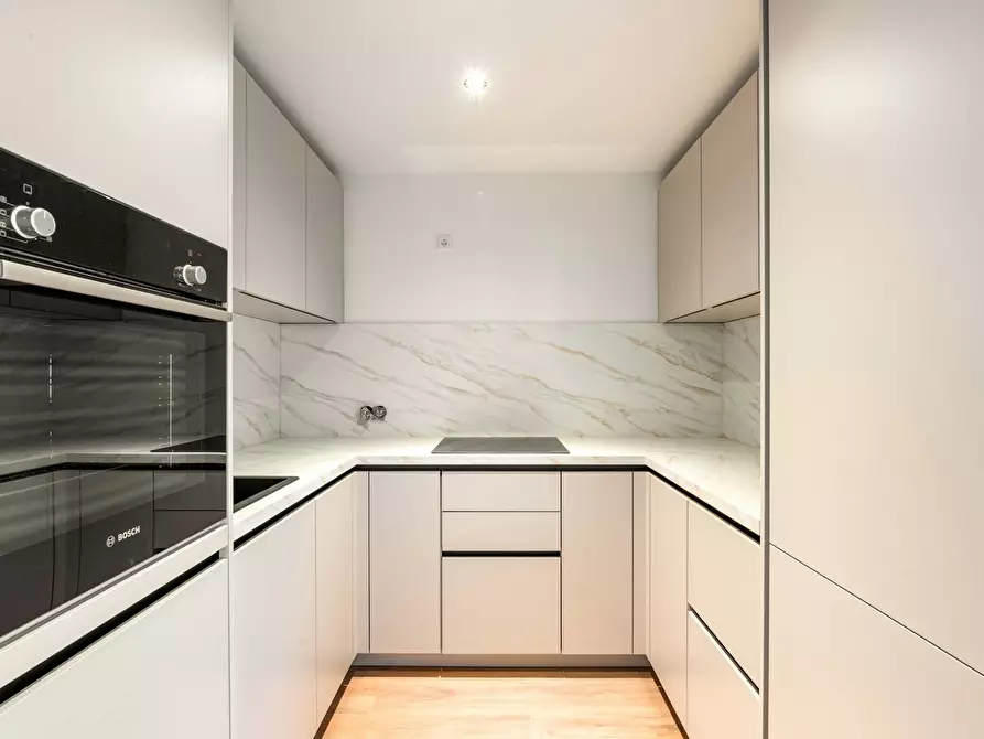 Immagine 5 di Appartamento in affitto  in Graubündener Straße a Bremen