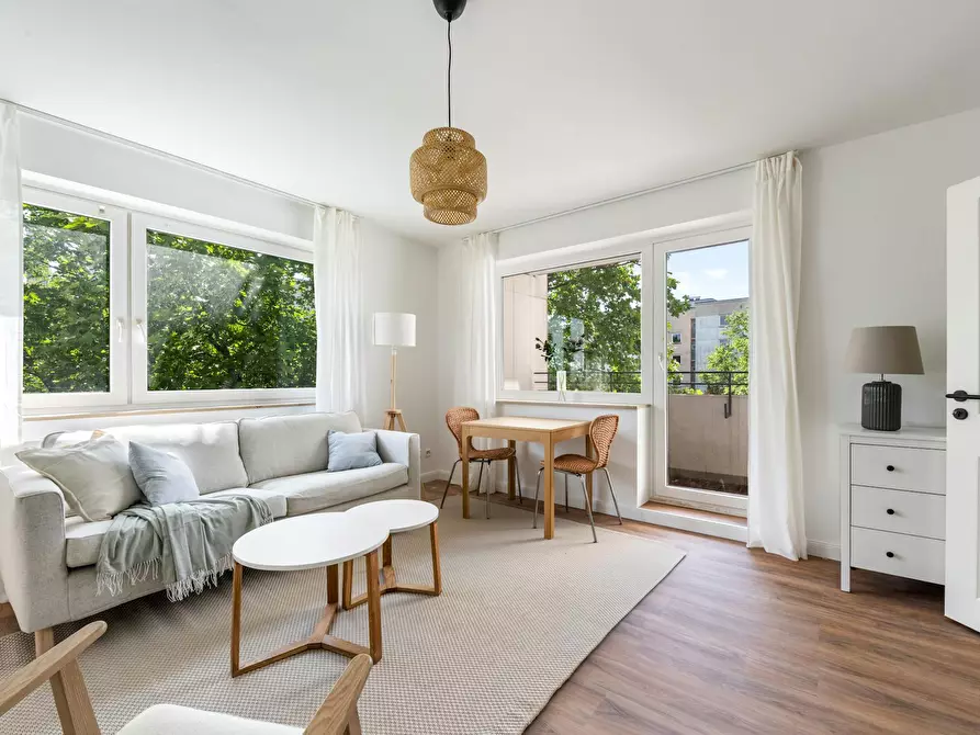 Immagine 1 di Appartamento in affitto  in Graubündener Straße a Bremen